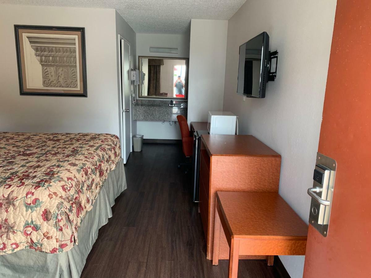 Economy Inn Springdale Bagian luar foto